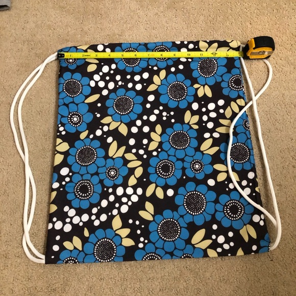 Adidas Draw String backpack - Picture 3 of 8